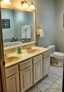 Lavender Heights Bed and Breakfast2