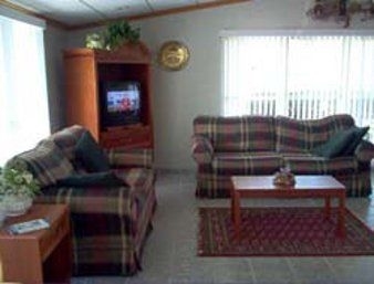 Knights Inn Indianapolis East3