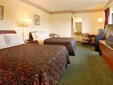 Days Inn Calera1