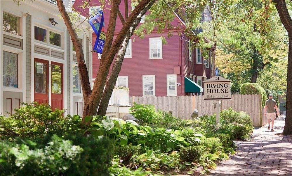 Irving House At Harvard4