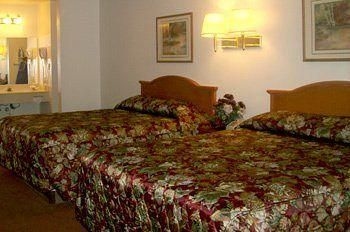 Craigs Inn Buffalo4