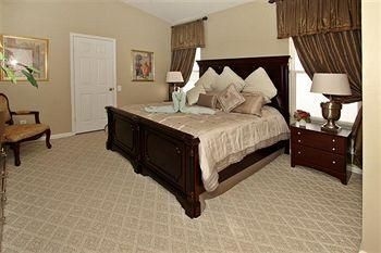 Affordable Orlando Villa Rentals0