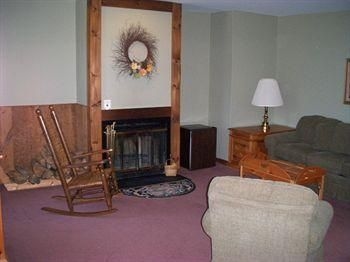 The INN at Willow Pond0