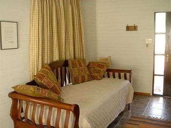 Victoria Fields Hotel & Resort0