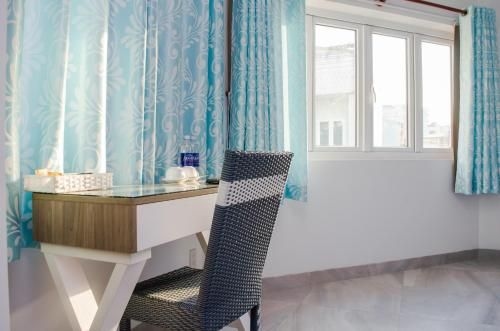 LeBlanc Saigon3