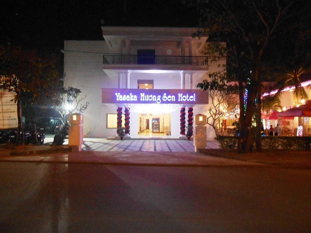 Yasaka Huong Sen Restaurant & Hotel3
