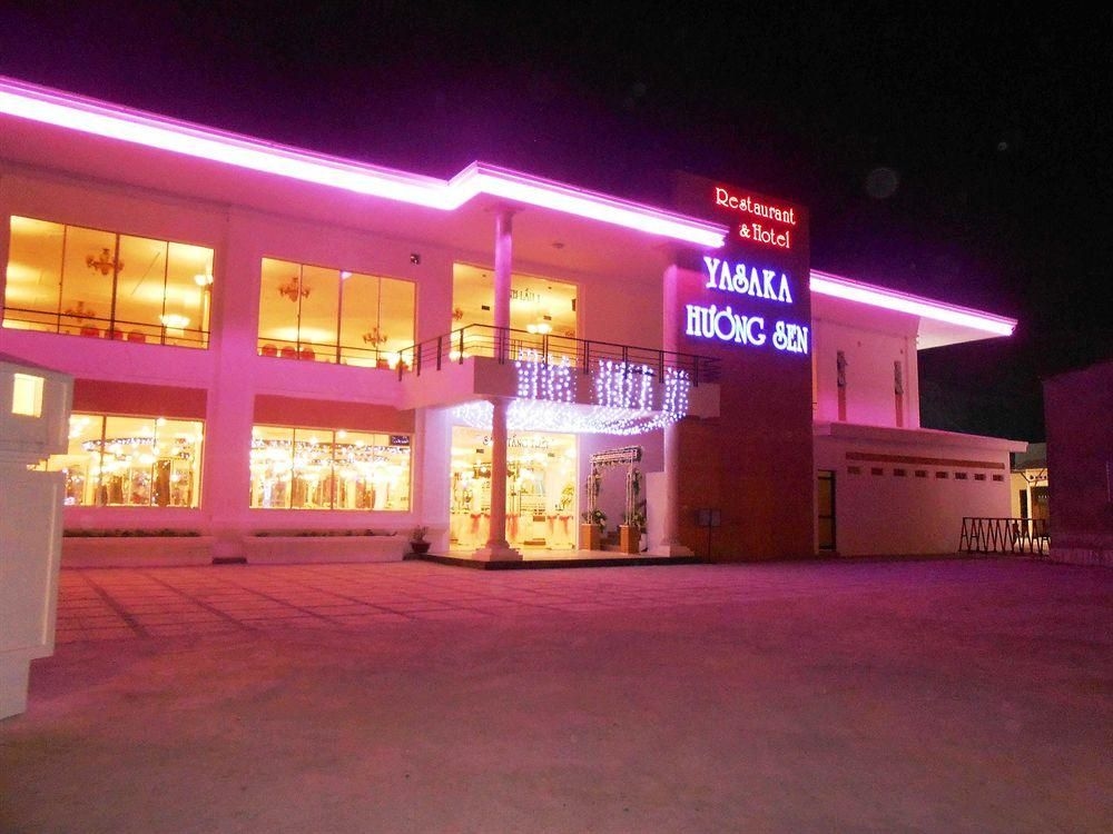 Yasaka Huong Sen Restaurant & Hotel2