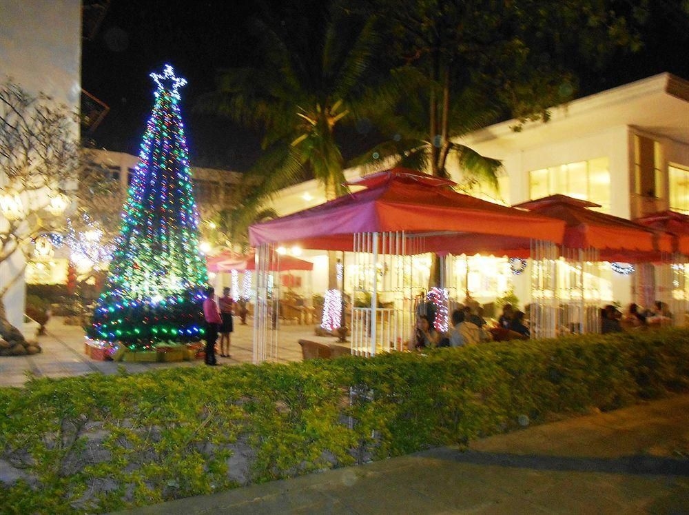 Yasaka Huong Sen Restaurant & Hotel1