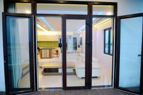 Night Sky Hotel1