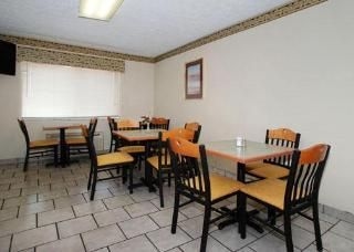 Quality Inn4