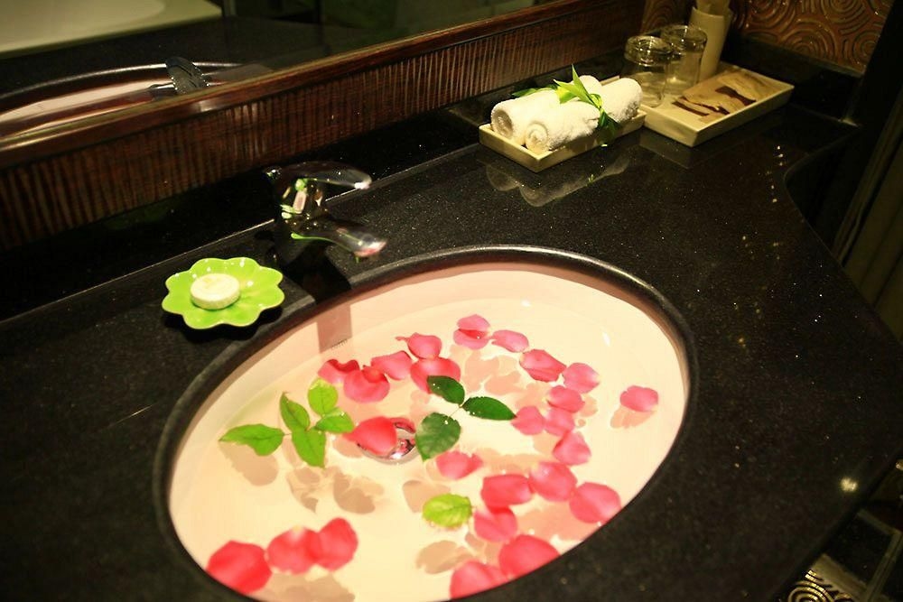 Hanoi Meracus Hotel 21