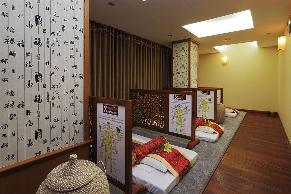 Cosmopolitan Hotel4