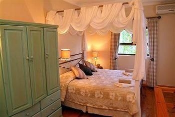 Ons Genot Country Lodge2