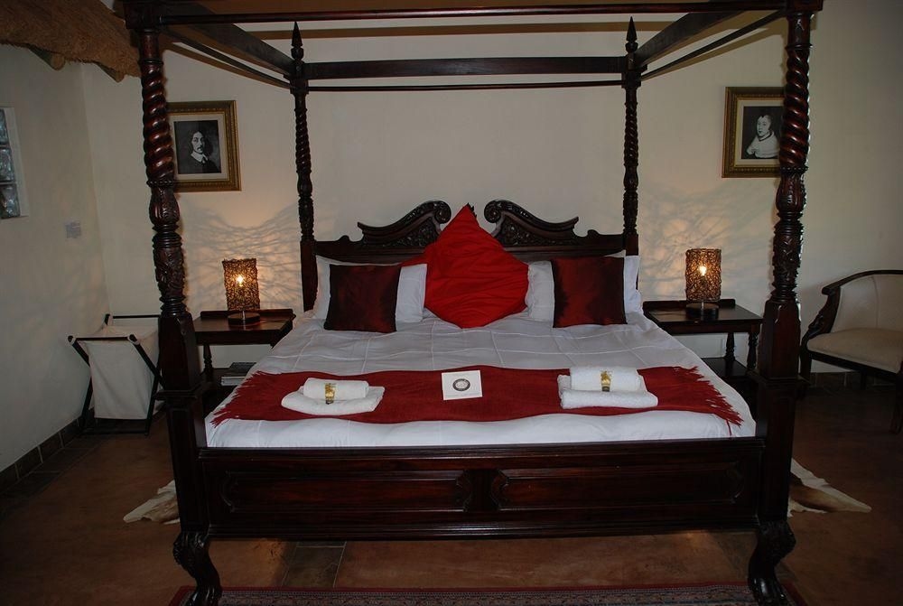 Hamilton Parks Country Lodge1