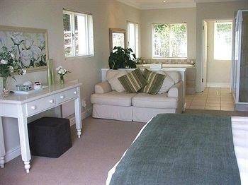 Bridgewater Manor1