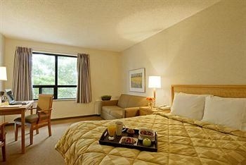 Comfort Inn Sherbrooke2