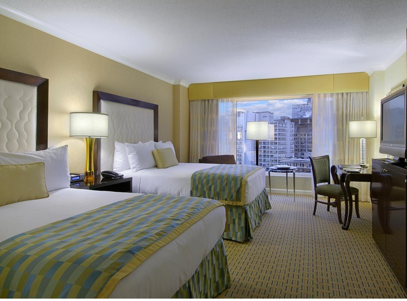 แฟร์มอนต์ วอเตอร์ฟรอนต์ (Fairmont Waterfront)3