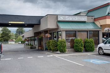 Sandman Inn Terrace4
