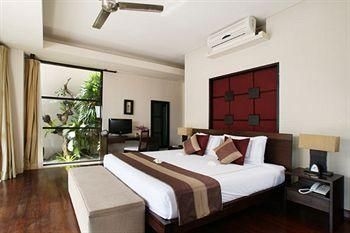 เทมเพิลฮิลเรสสิเด้นวิลล่า (Temple Hill Residence Villa)3