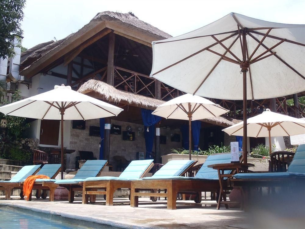 Coconut Beach Resort2