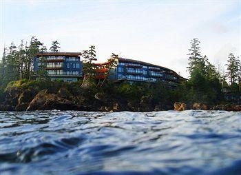 Black Rock Ocean Front Resort1