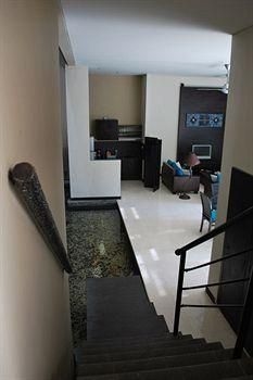 Alam Warna Villa3