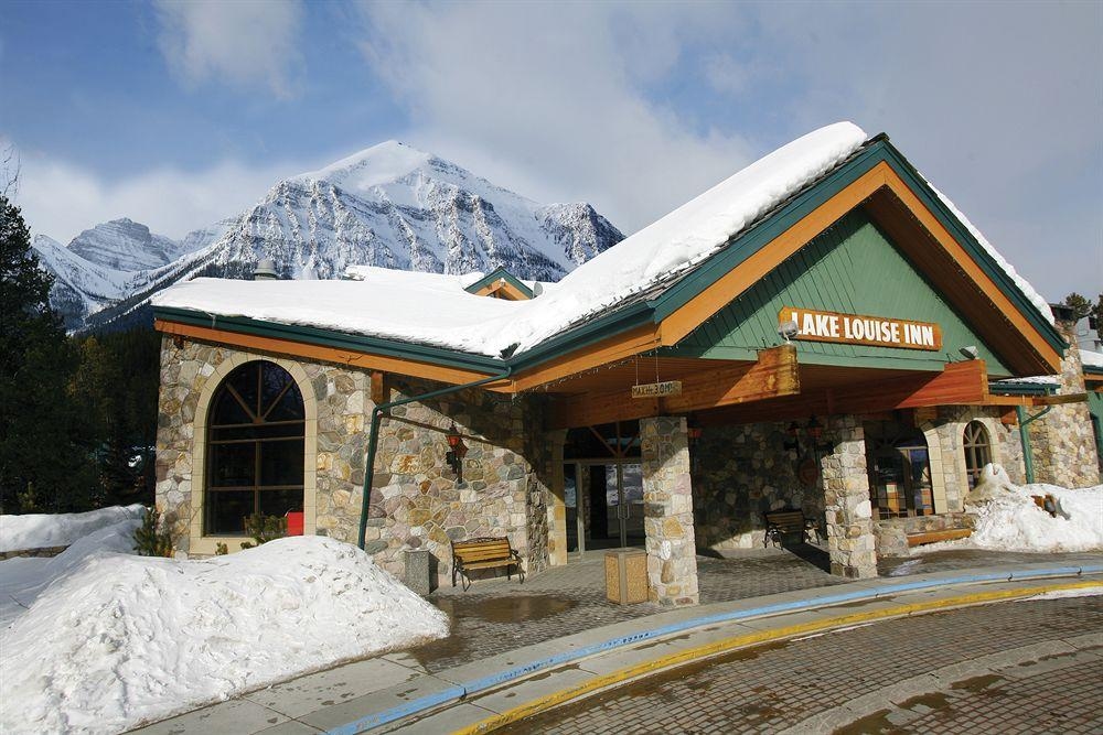 Lake Louise Inn Hotel0