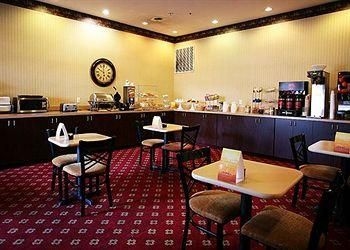 Comfort Suites4