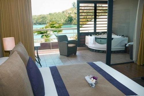 Radisson Plaza Resort Tahiti0