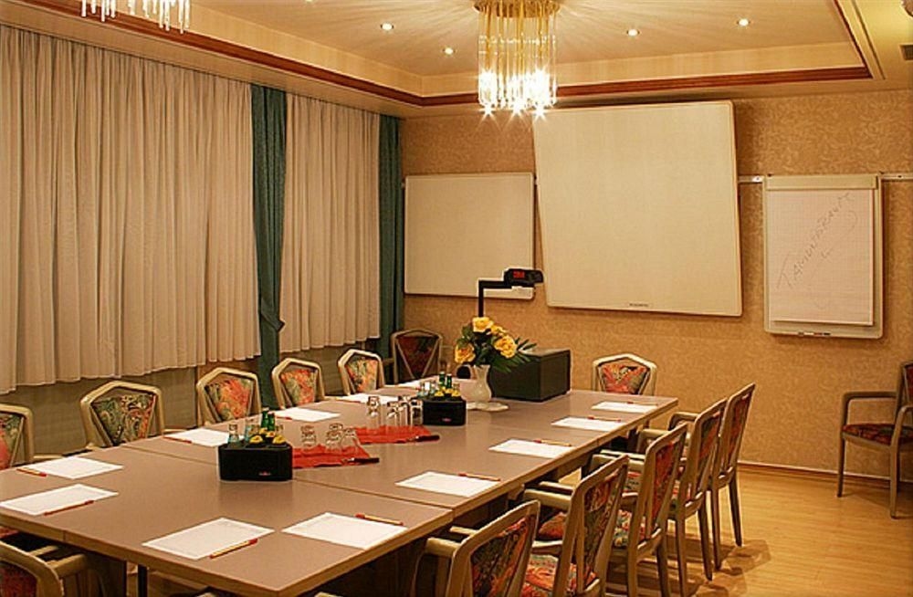 Regency2