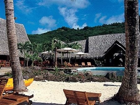 Bora Bora Beach Resort2