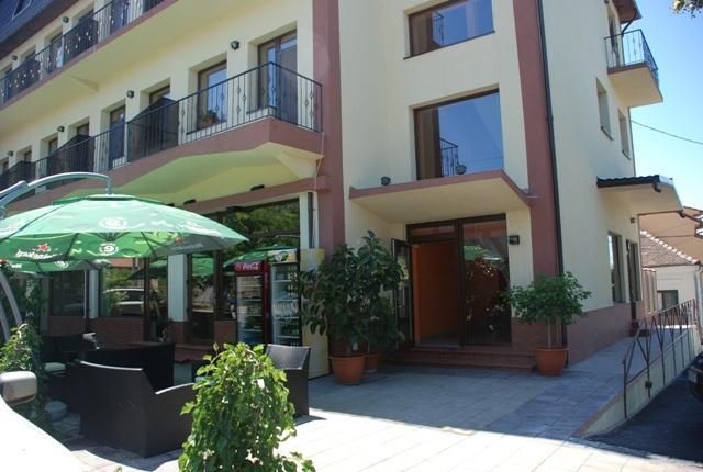 Coliseum Hotel2