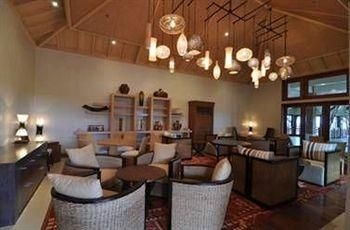 Crimson Beach Resort & Spa0