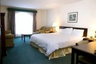 Executive Harrison Hot Springs0