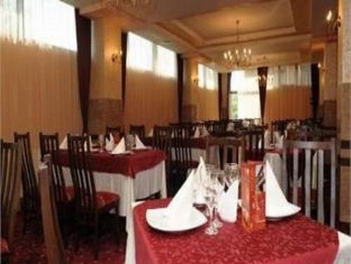 Yaky Hotel0