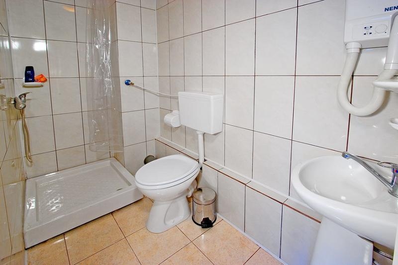 Hotel Charter Otopeni1