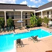Ramada Inn3