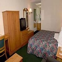 Ramada Inn1