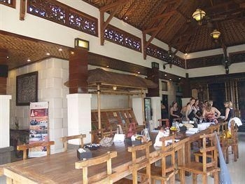 Anika Guest House3