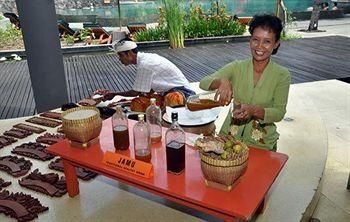 Harris Resort Kuta Beach4