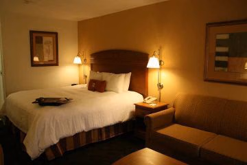 Hampton Inn Monroe3