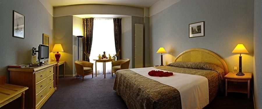 Iris Congress Hotel0