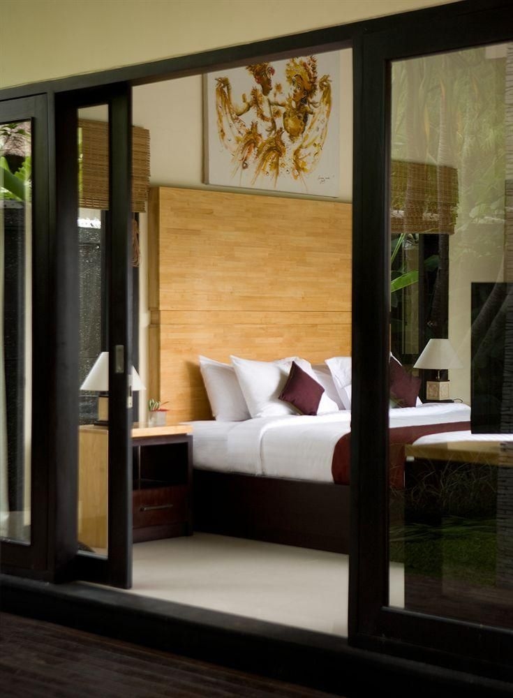 Uma Villas3