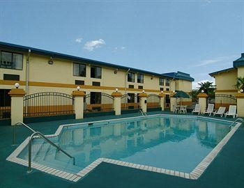 Best Western Magnolia Manor1