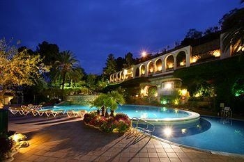 Guitart Gold Central Park Resort & Spa0