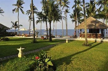 คูบู อินดาห์ ไดฟ์ &สปา รีสอร์ท (Kubu Indah Dive & Spa Resort)1