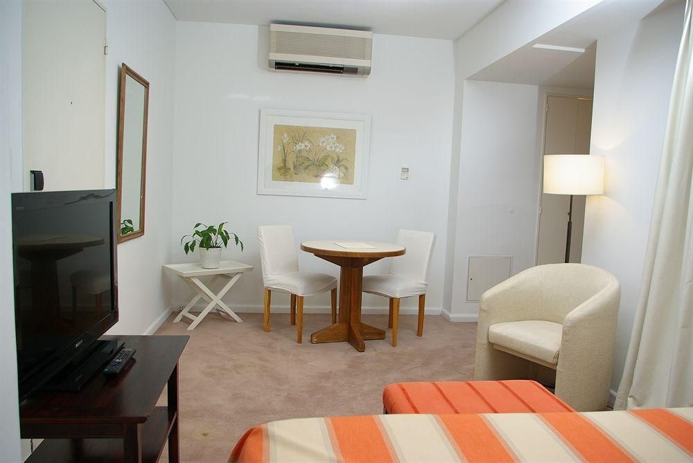 Loi Suites Esmeralda4