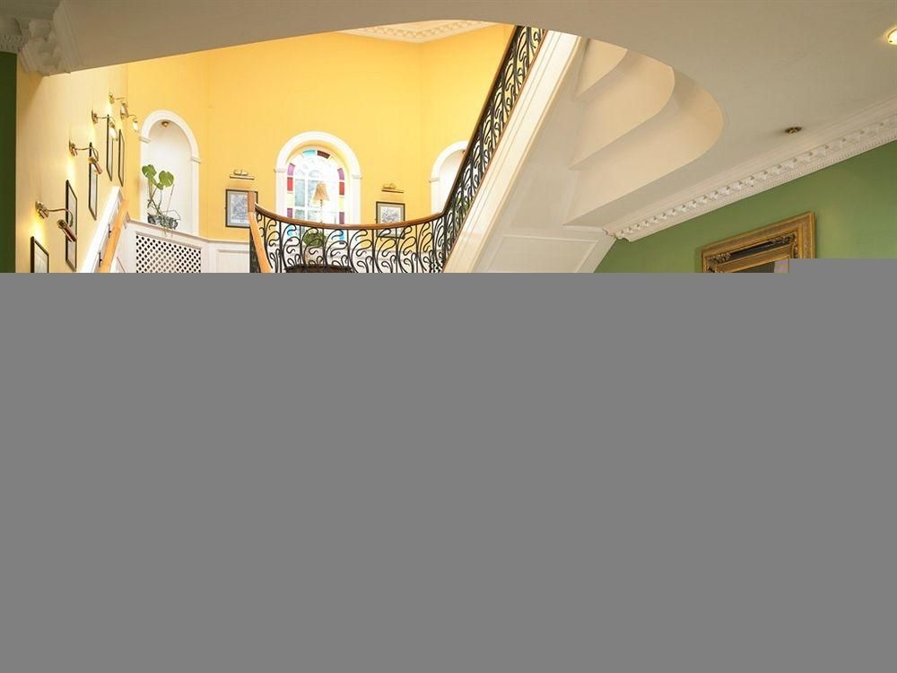 Dromhall Hotel3