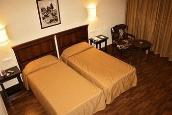 Tryp el Hidalgo4