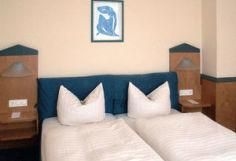 Golden Leaf Hotel Frankfurt3